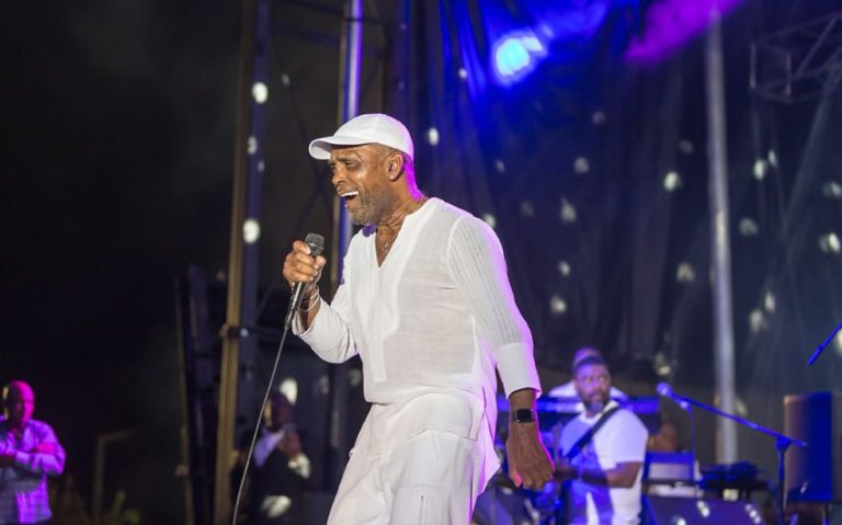 frankie beverly net worth